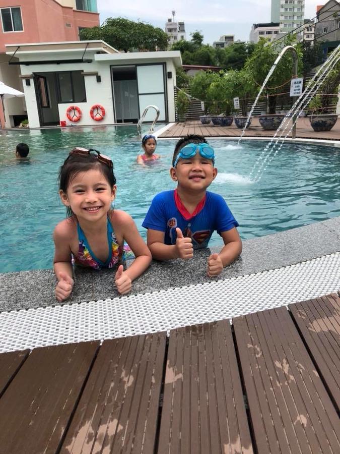 Aloha Halong Hotel Ha Long Bagian luar foto